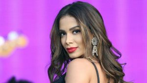 Cantora Anitta e a Liderança